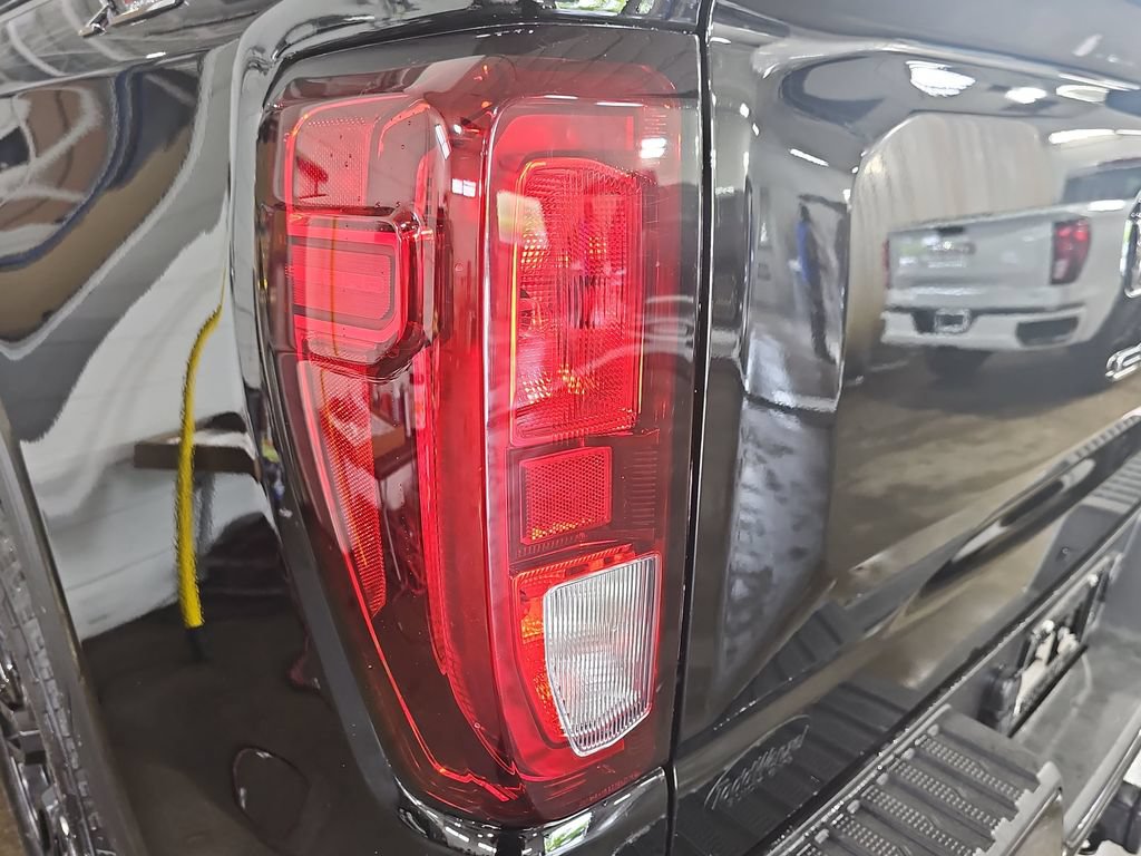 Certified 2023 GMC Sierra 1500 Elevation AWD/4WD image 39