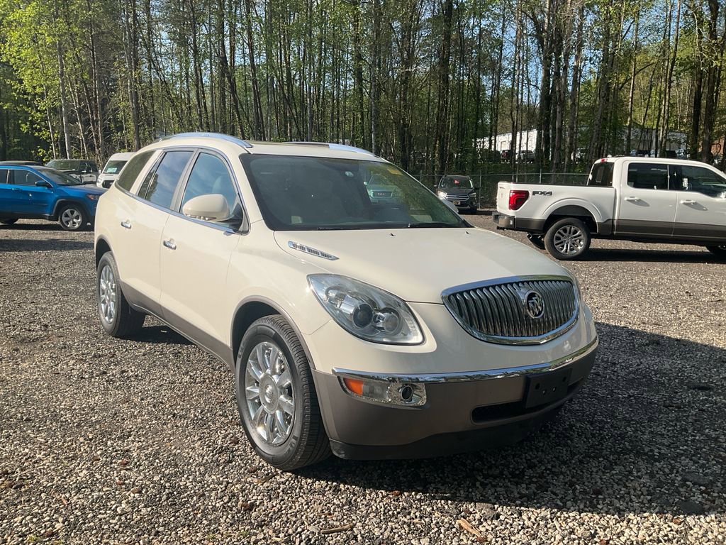 Used 2011 Buick Enclave CXL image 3