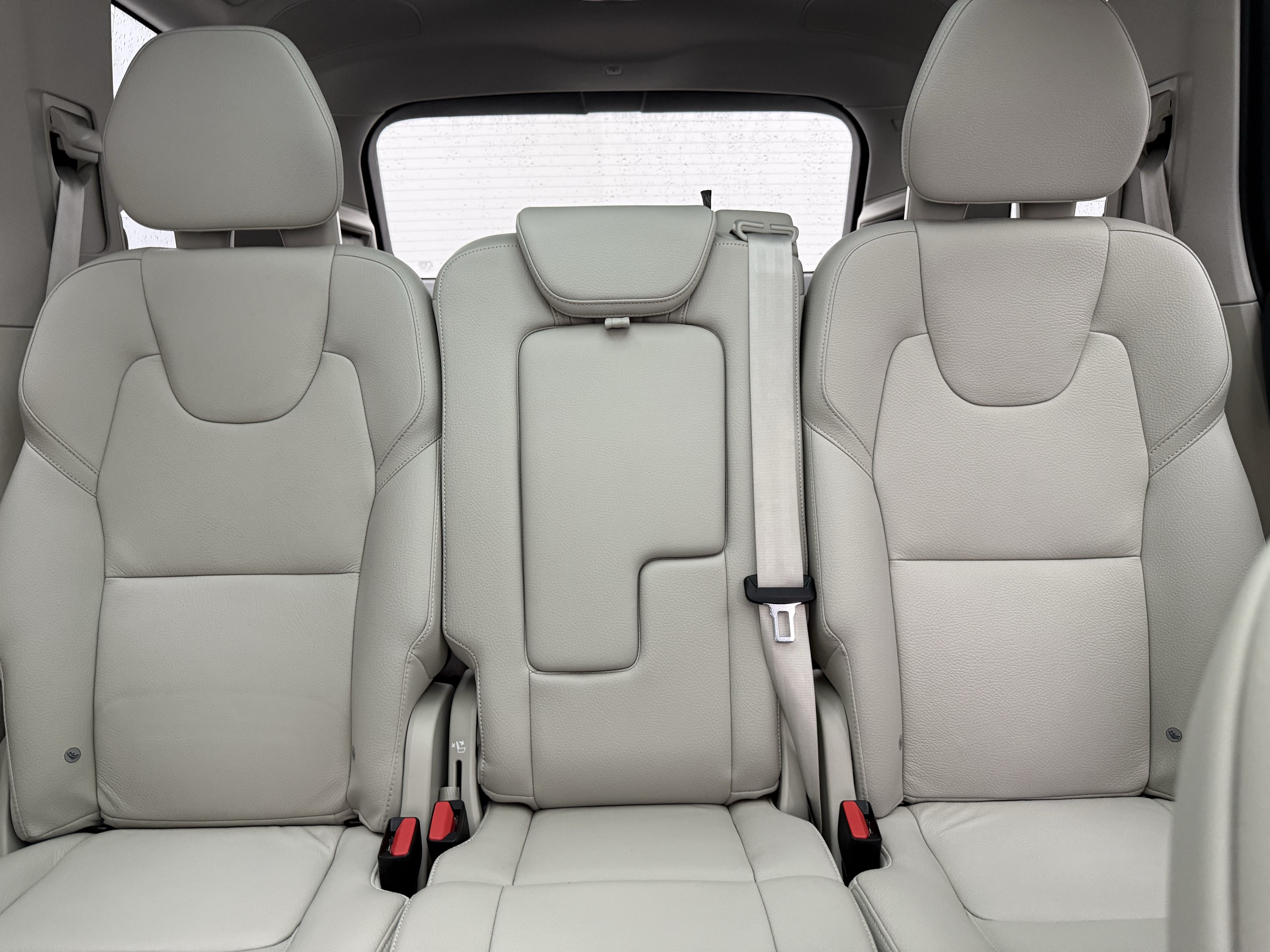 Used 2023 Volvo XC90 B5 Plus w/ Protection Package Premier AWD/4WD image 25