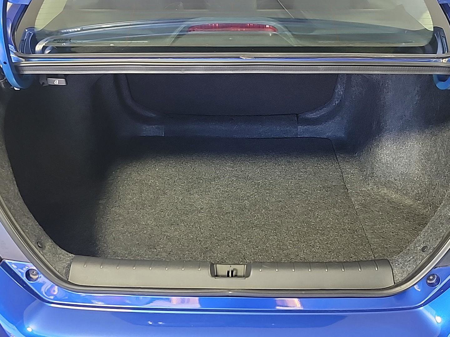 Used 2020 Honda Civic LX image 9