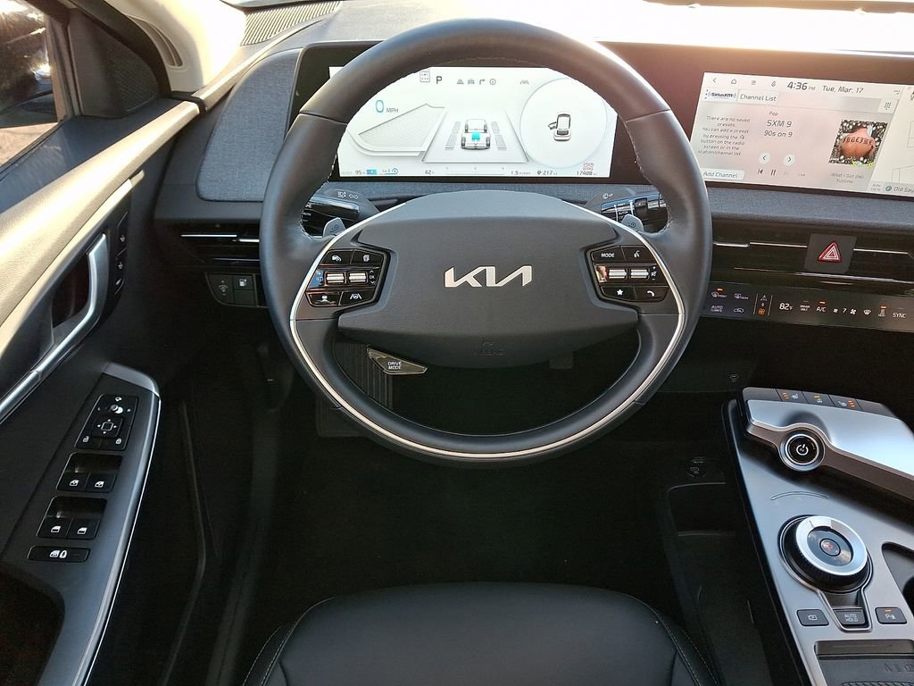 Used 2024 Kia EV6 Light image 11