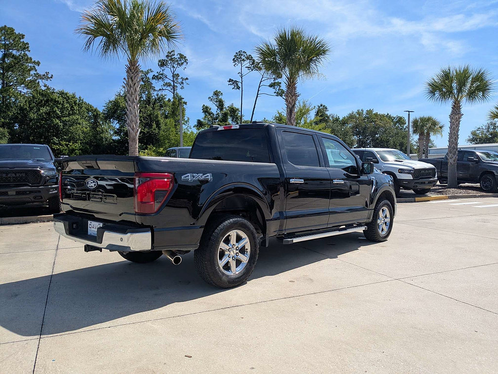 Used 2025 Ford F150 XLT w/ Equipment Group 301A Standard AWD/4WD image 3