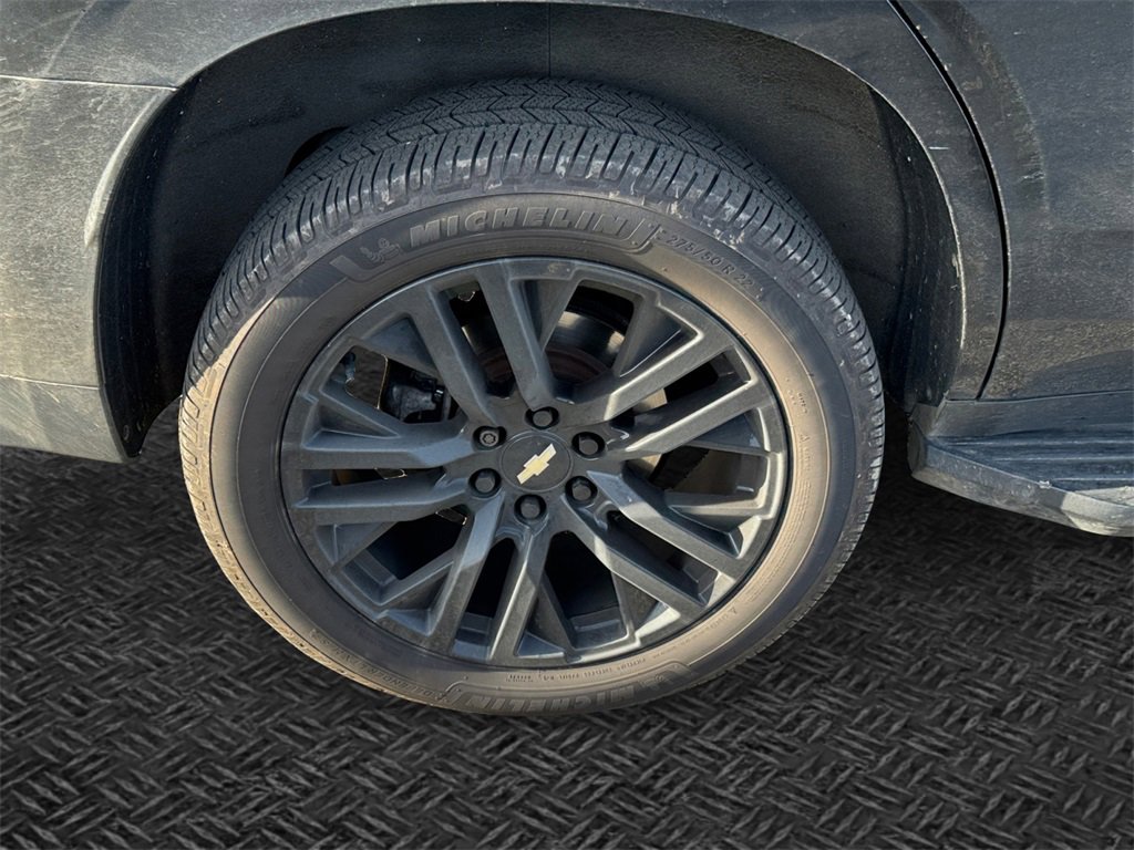 Used 2021 Chevrolet Tahoe LT w/ LT Signature Package image 12