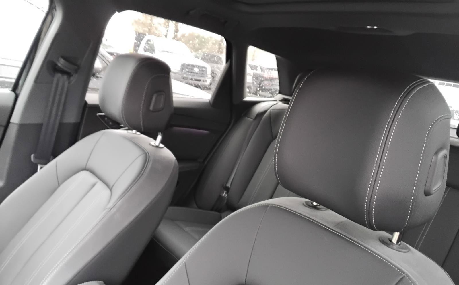 Certified 2025 Audi Q4 e-tron Premium w/ Convenience Package image 16