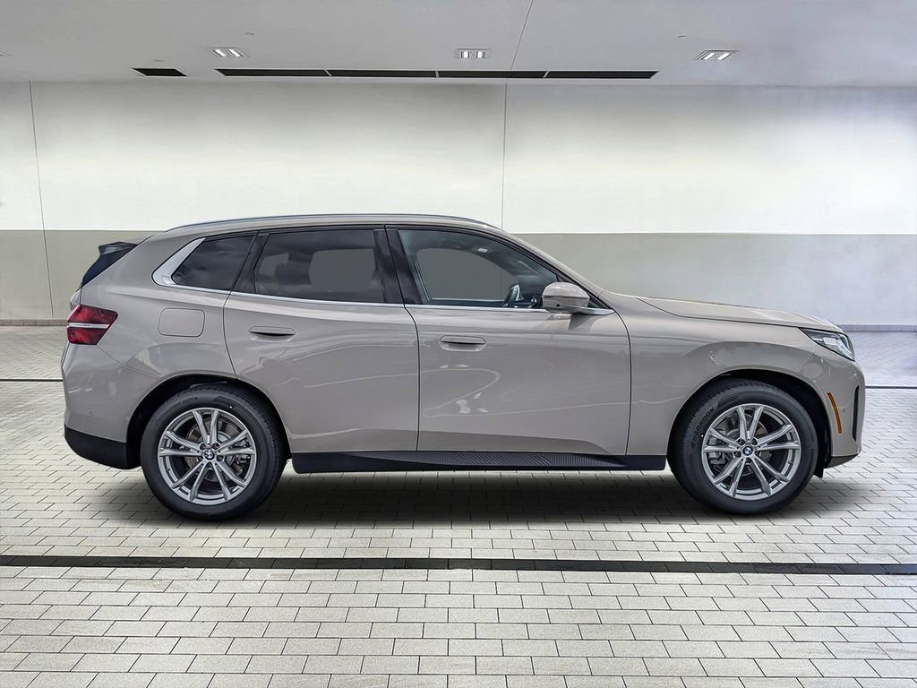 New 2025 BMW X3 xDrive30i w/ Premium Package image 6