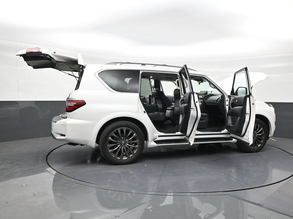 Used 2023 Nissan Armada Platinum w/ Captain's Chairs Package RWD image 28