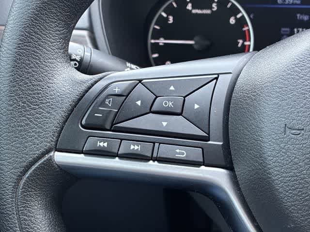 Used 2023 Nissan Altima 2.5 SV FWD image 24