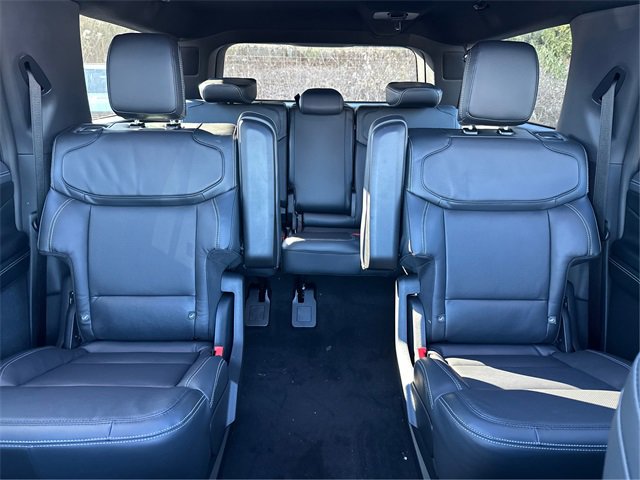 New 2025 Ford Expedition Max Platinum w/ Stealth Performance Package image 18