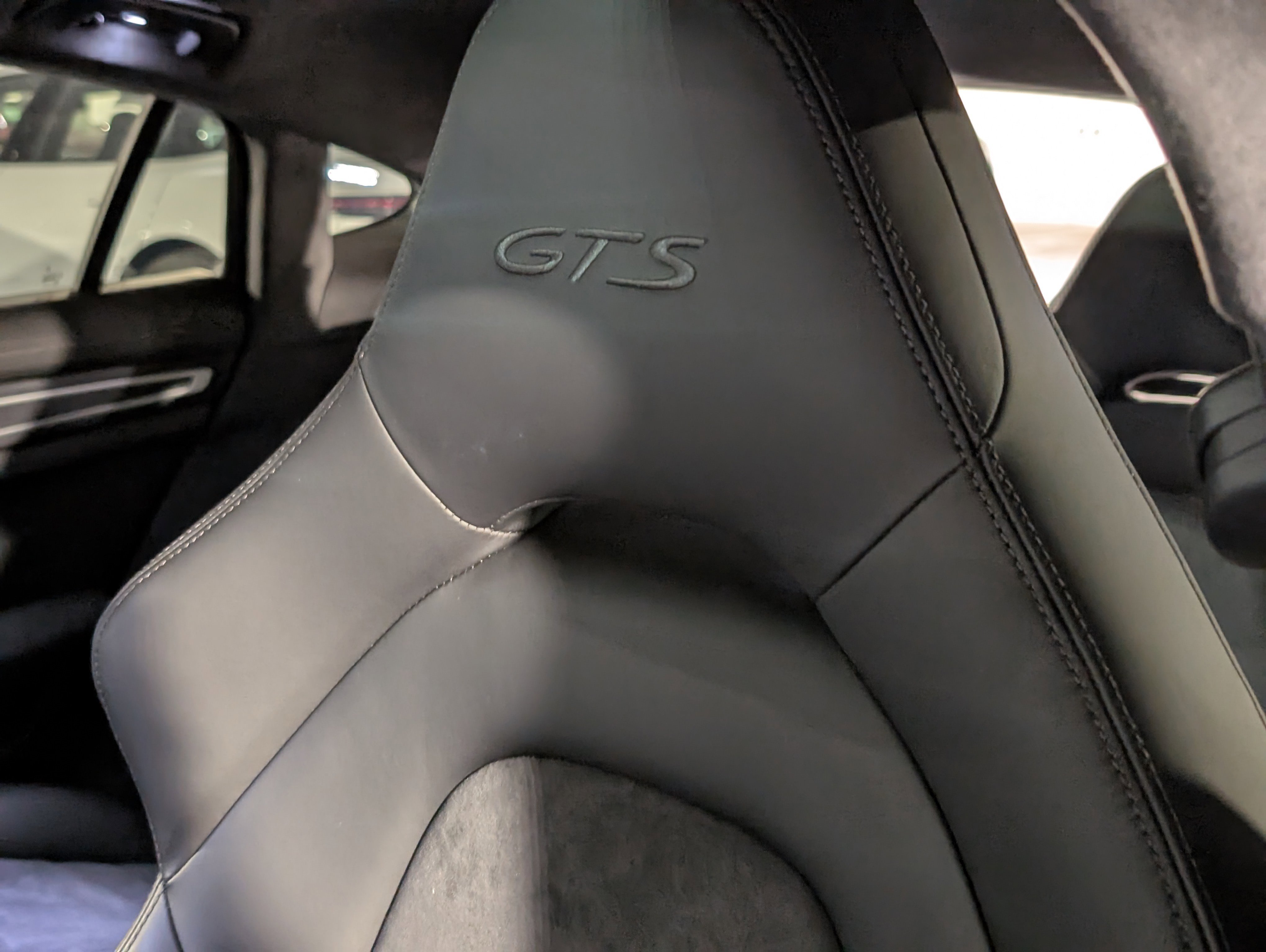 Certified 2020 Porsche Panamera GTS image 18