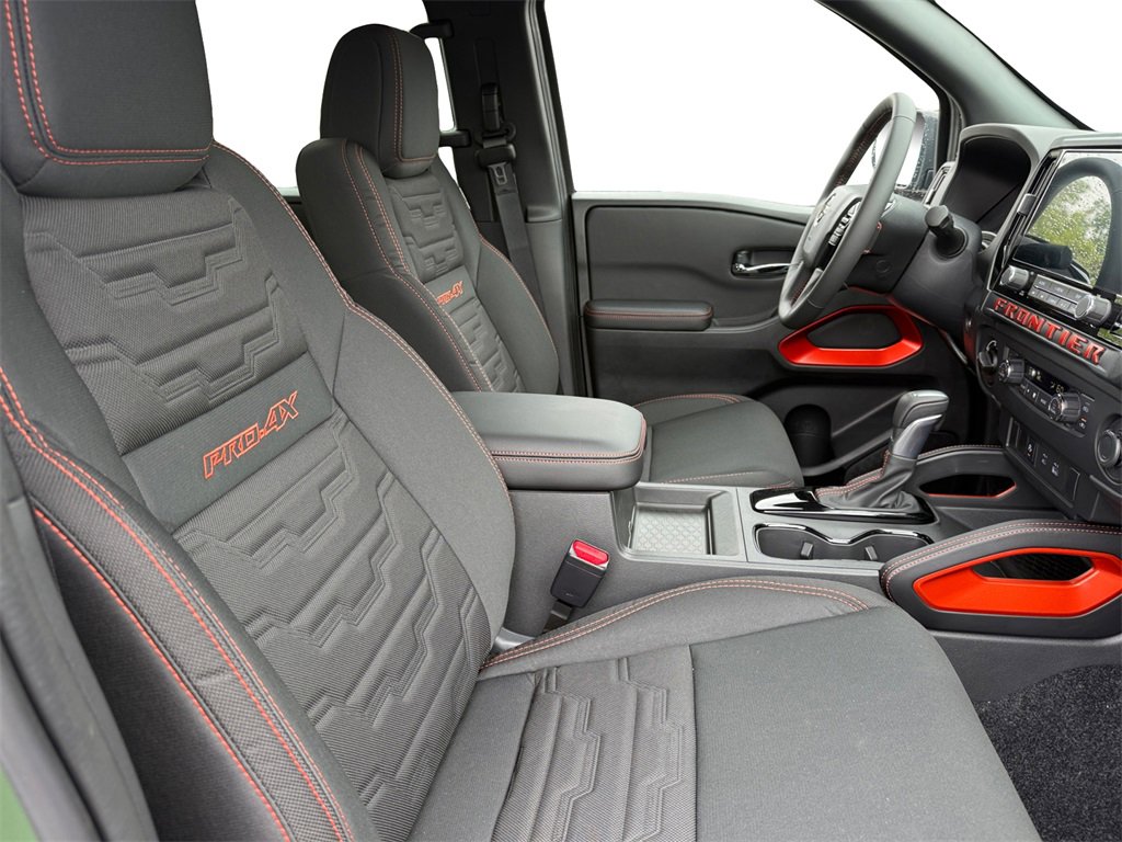 New 2025 Nissan Frontier PRO-4X w/ Interior Protection Package image 15