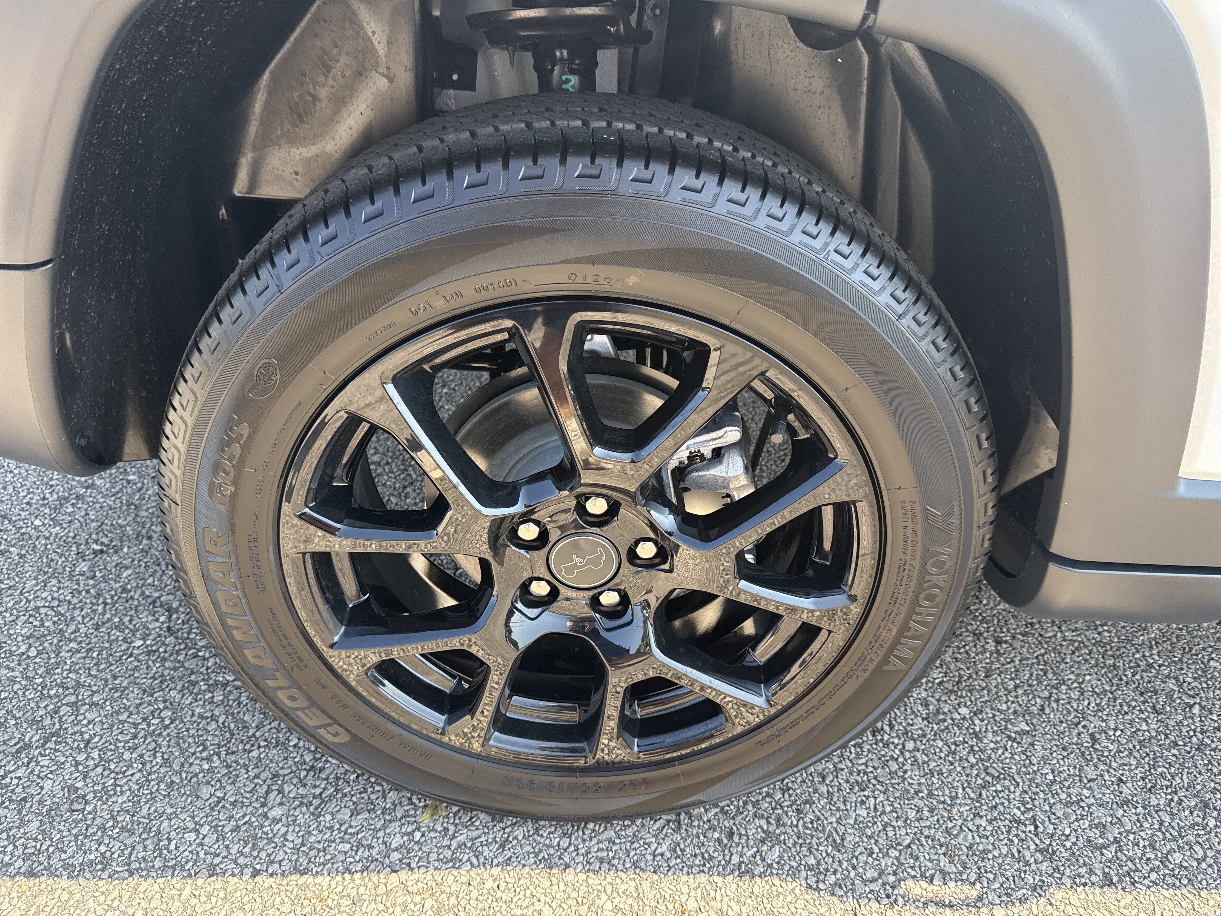New 2026 Jeep Compass Latitude AWD/4WD image 17