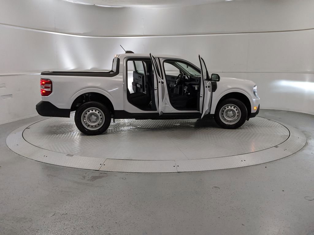 New 2026 Ford Maverick XL image 8