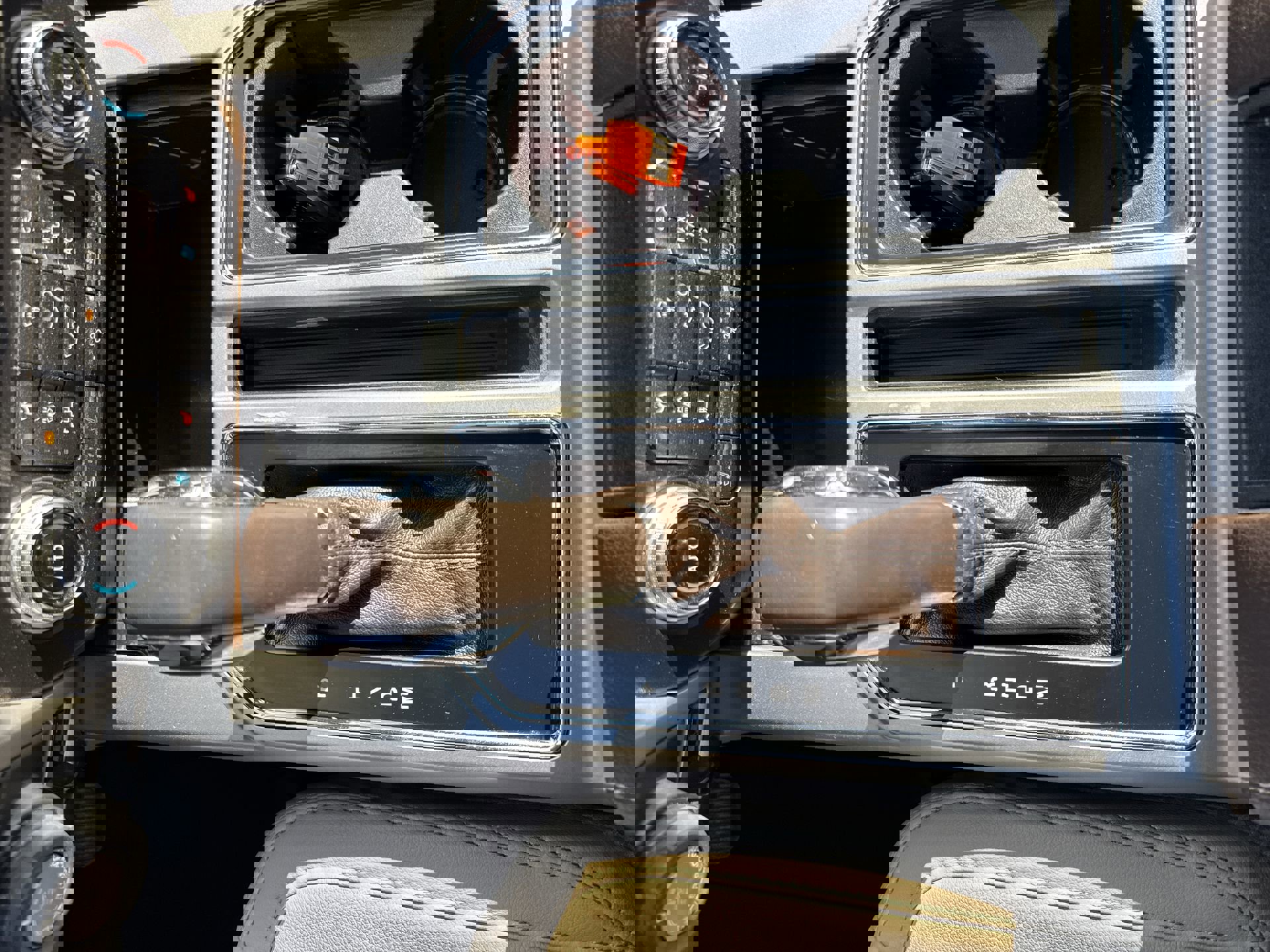 Used 2019 Ford F150 Lariat w/ Equipment Group 502A Luxury image 20