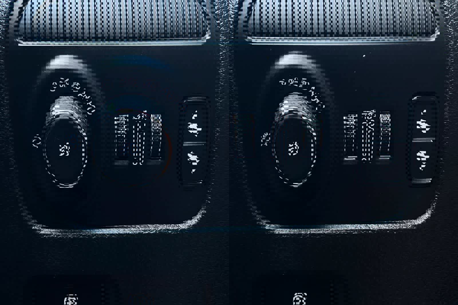 Used 2022 Jeep Wagoneer Series II image 35