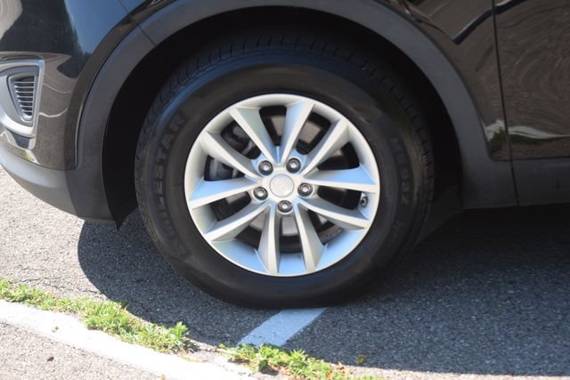 Used 2017 Kia Sorento FWD image 27