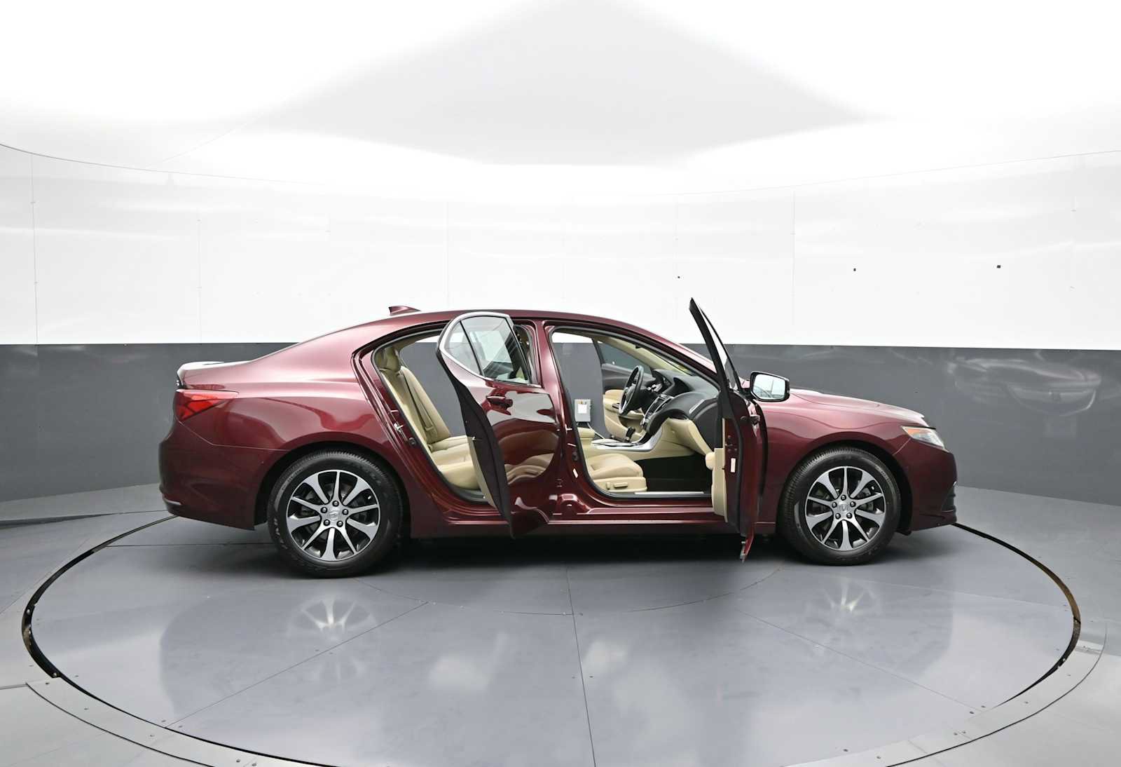 Used 2015 Acura TLX w/ Technology Package FWD image 41