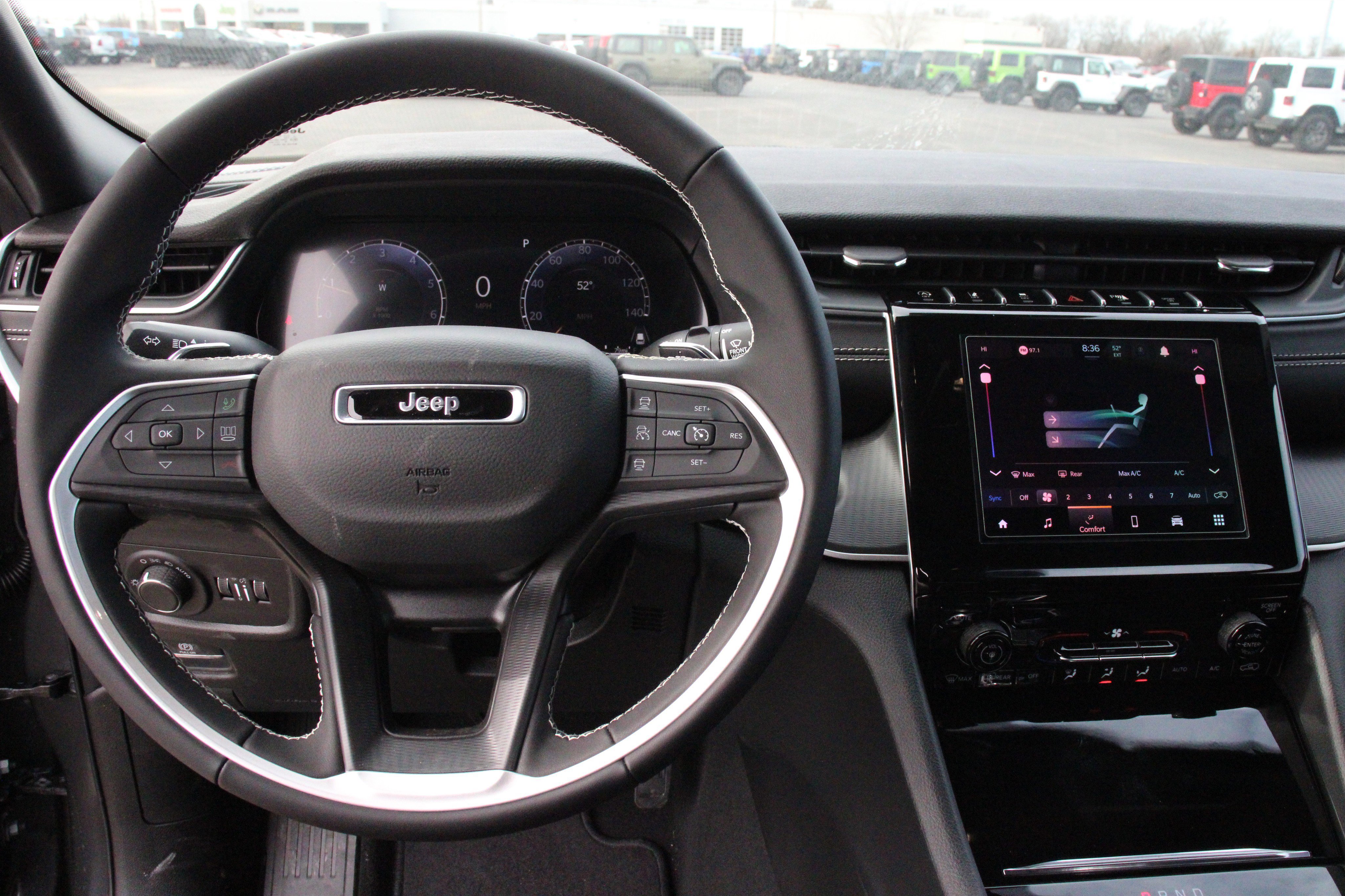 New 2026 Jeep Grand Cherokee Laredo image 6