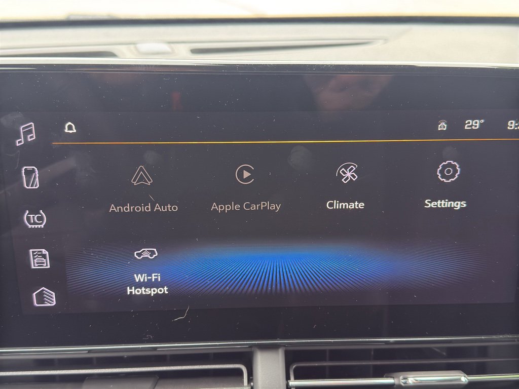 Used 2025 Chevrolet Trax LT w/ Driver Confidence Package FWD image 28