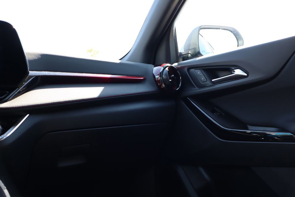 New 2026 Chevrolet Equinox RS w/ Convenience Package III image 40