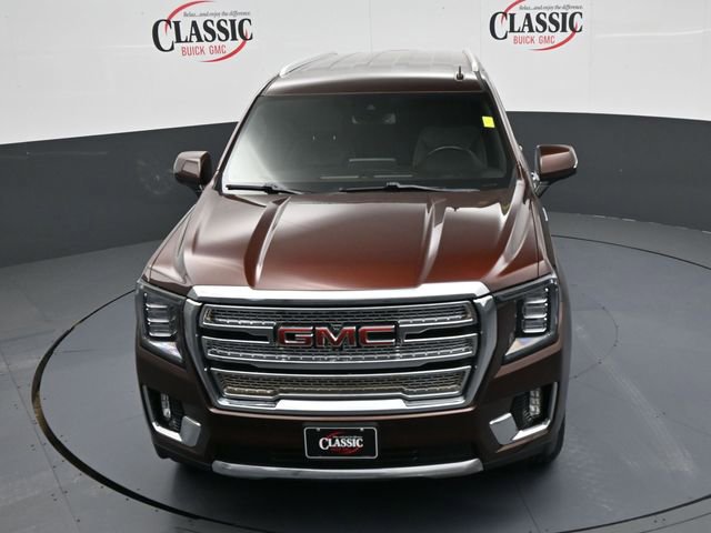 Used 2023 GMC Yukon XL SLT w/ SLT Luxury Package image 18