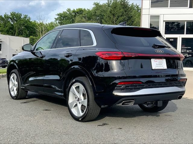 New 2026 Audi Q5 Premium Plus AWD/4WD image 3
