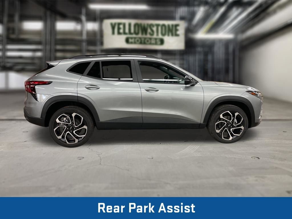 New 2026 Chevrolet Trax RS w/ Driver Confidence Package FWD image 5