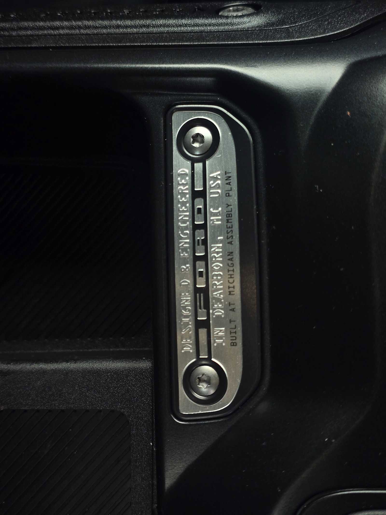 Used 2025 Ford Bronco Base image 34