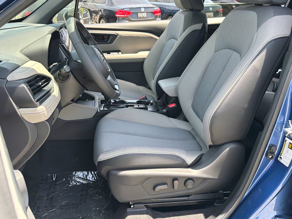 New 2026 Subaru Forester Premium AWD/4WD image 15