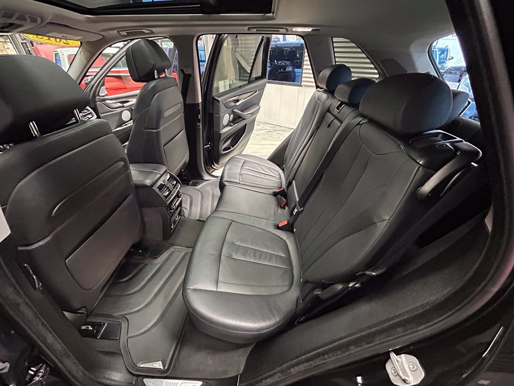 Used 2015 BMW X5 xDrive35i AWD/4WD image 55