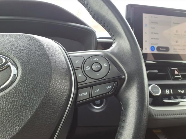 Certified 2024 Toyota Corolla SE w/ SE Premium Package image 17