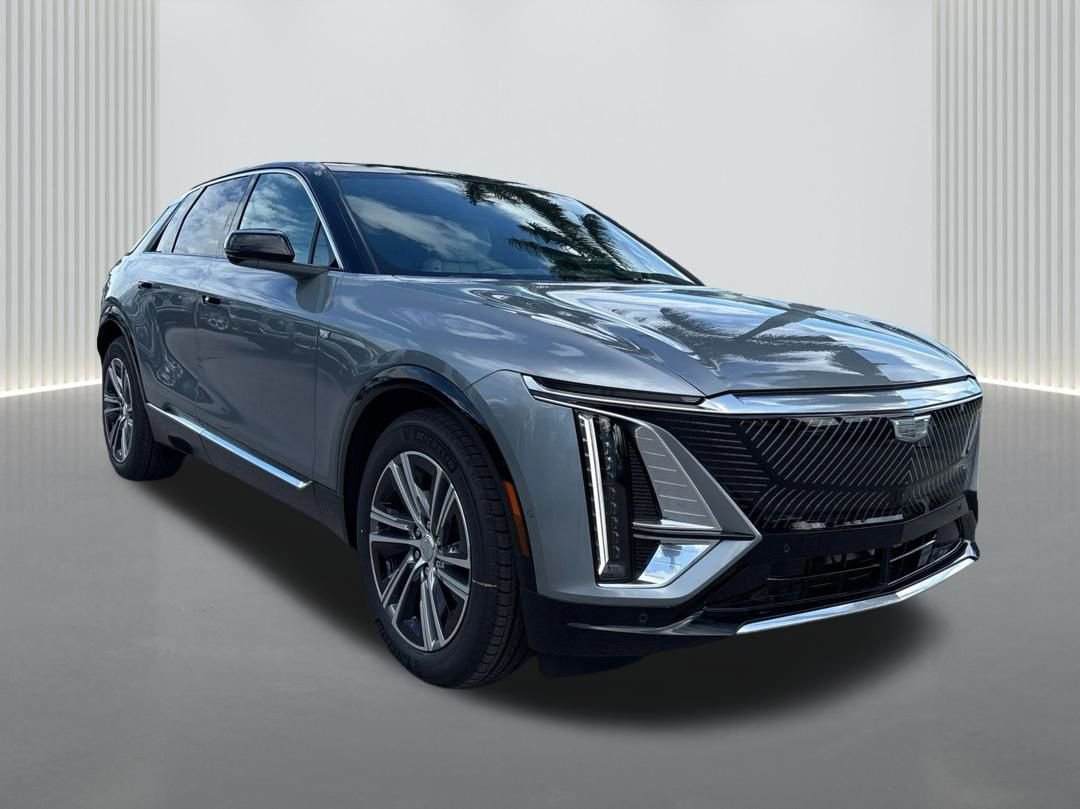 New 2026 Cadillac Lyriq Luxury image 3