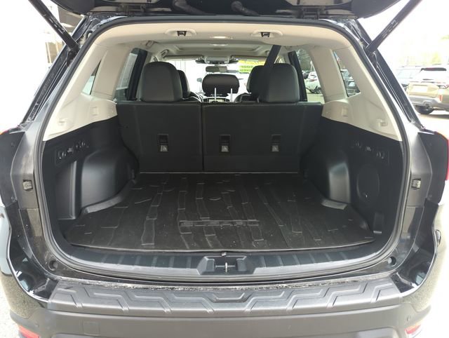 Used 2023 Subaru Forester Limited image 30