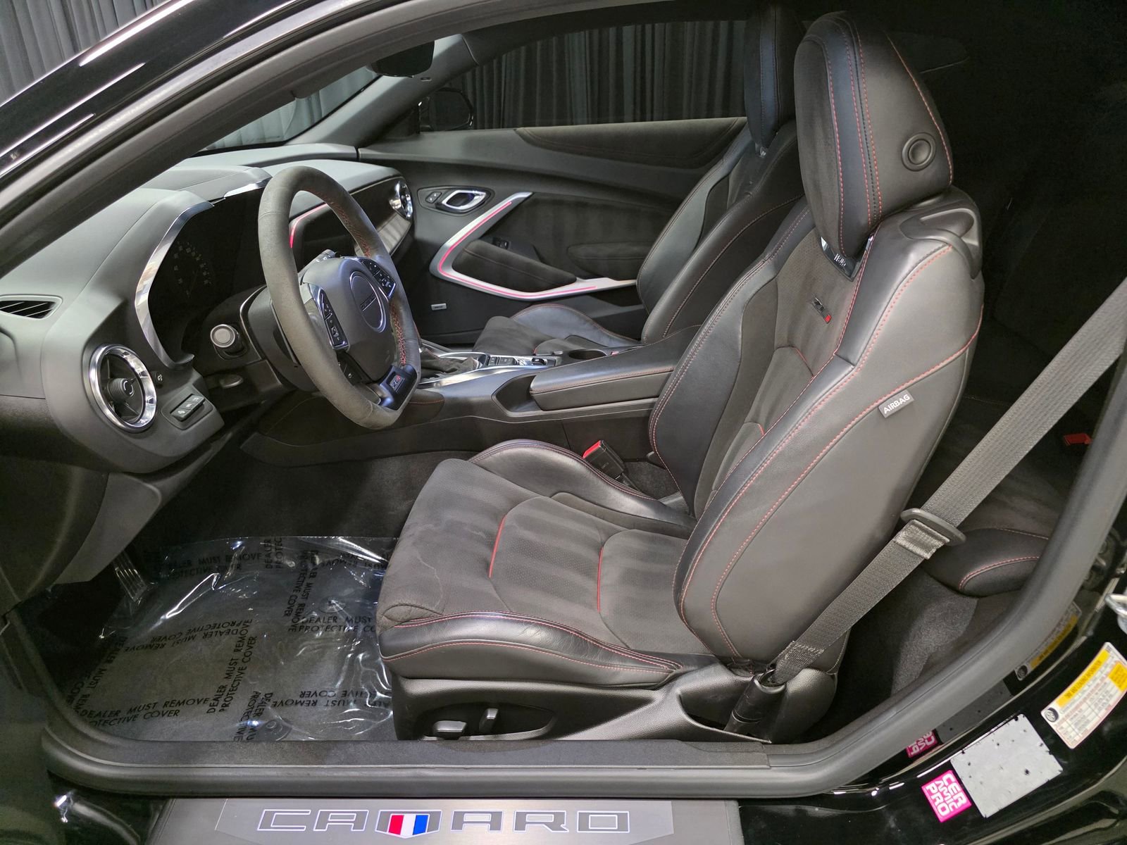 Used 2022 Chevrolet Camaro ZL1 image 16