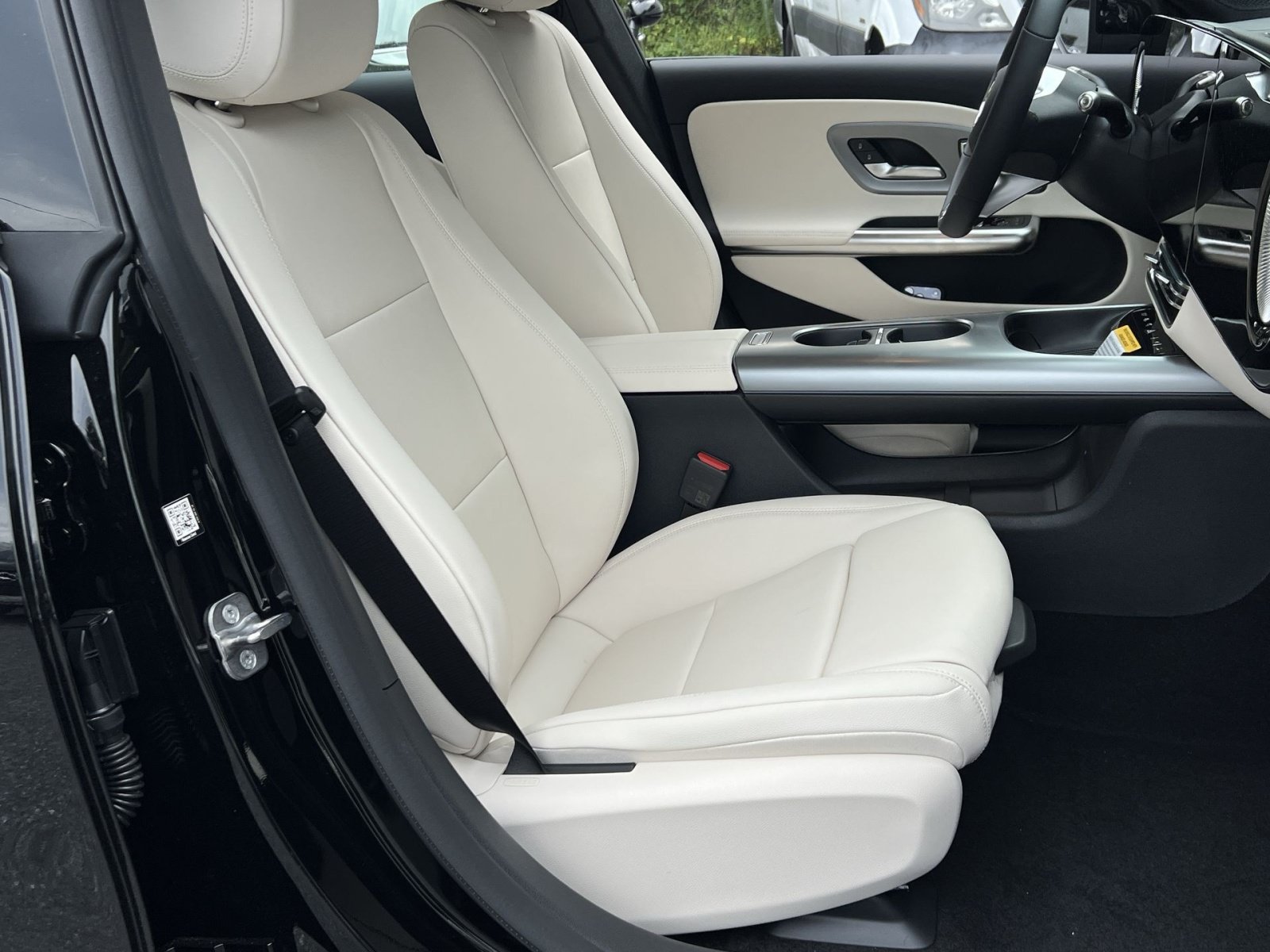 New 2027 Mercedes-Benz CLA 220 image 32