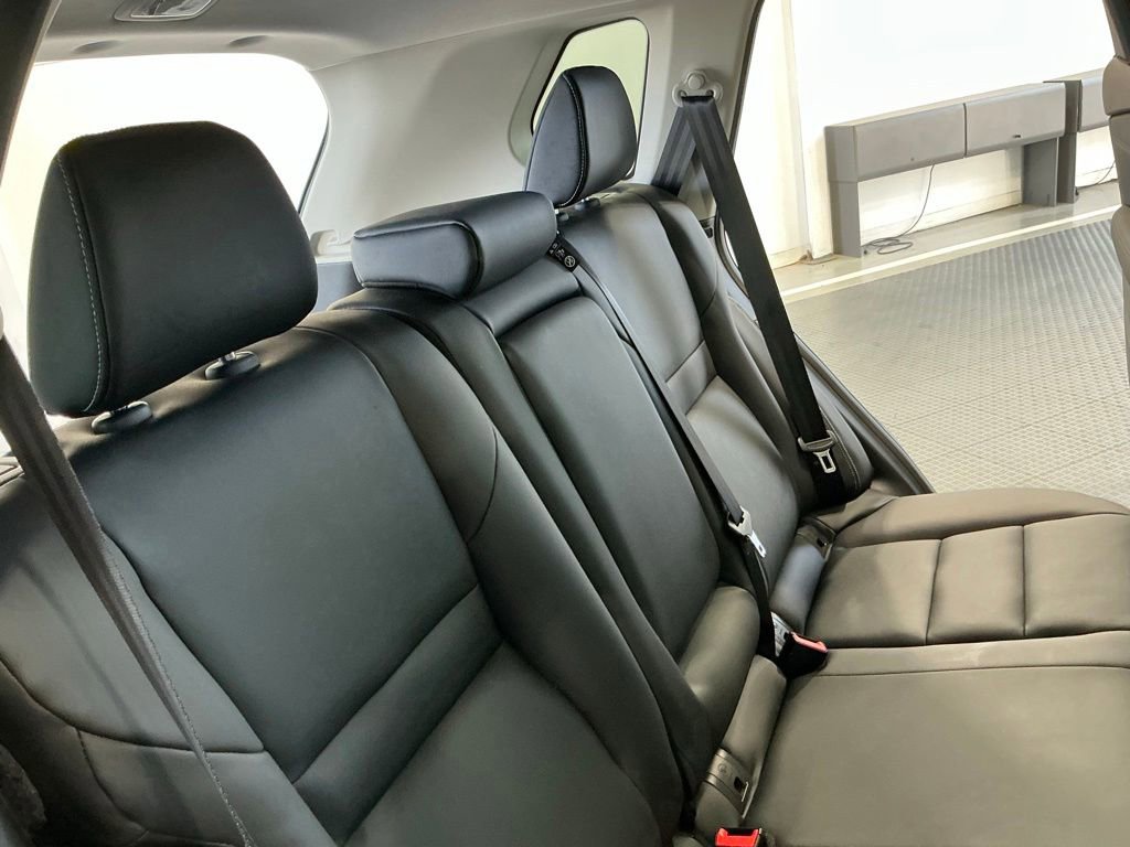 Used 2023 Nissan Rogue SL w/ SL Premium Package AWD/4WD image 19
