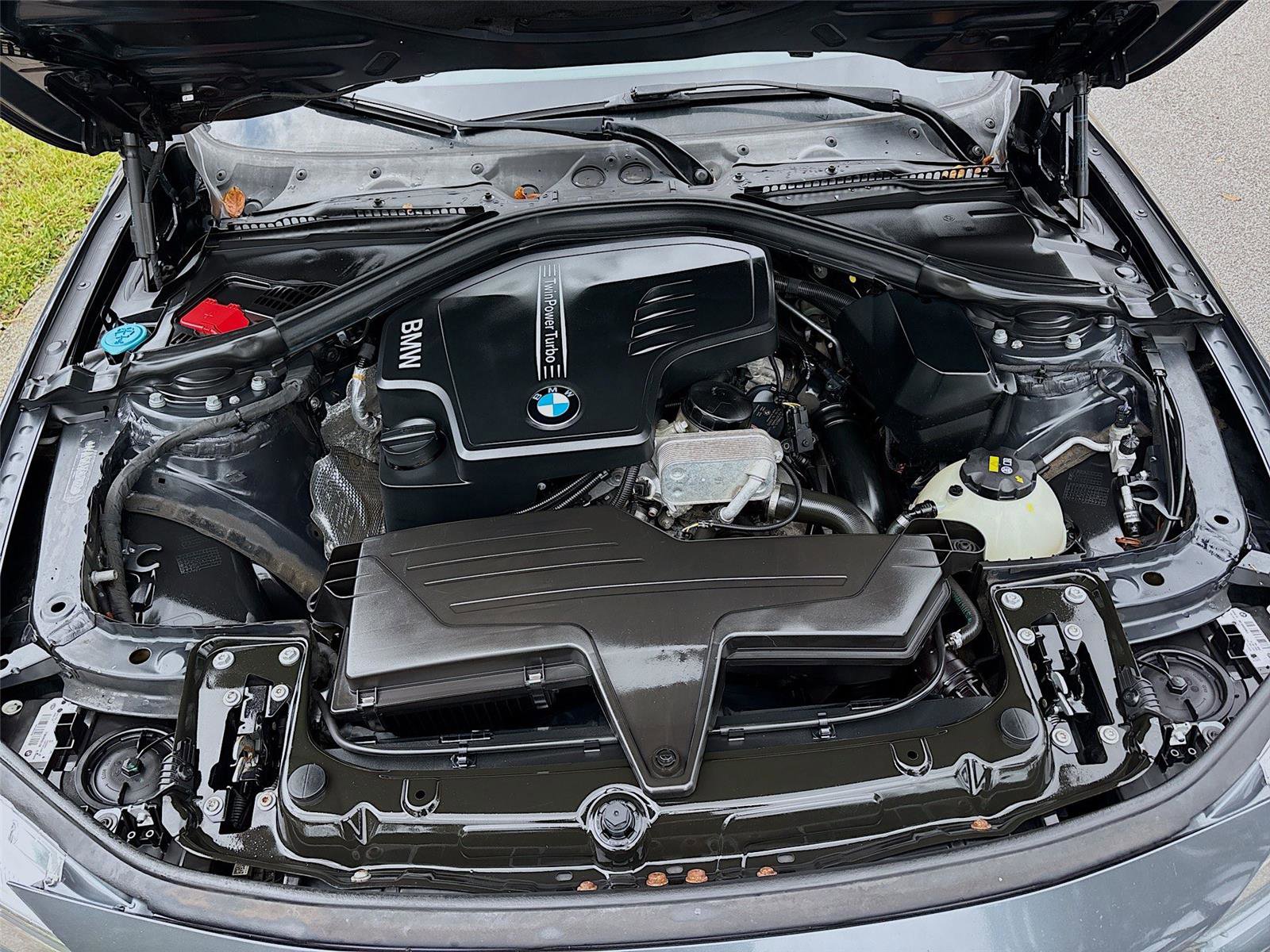 Used 2016 BMW 320i xDrive Sedan image 34