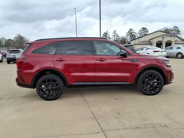 Used 2023 Kia Sorento SX image 2