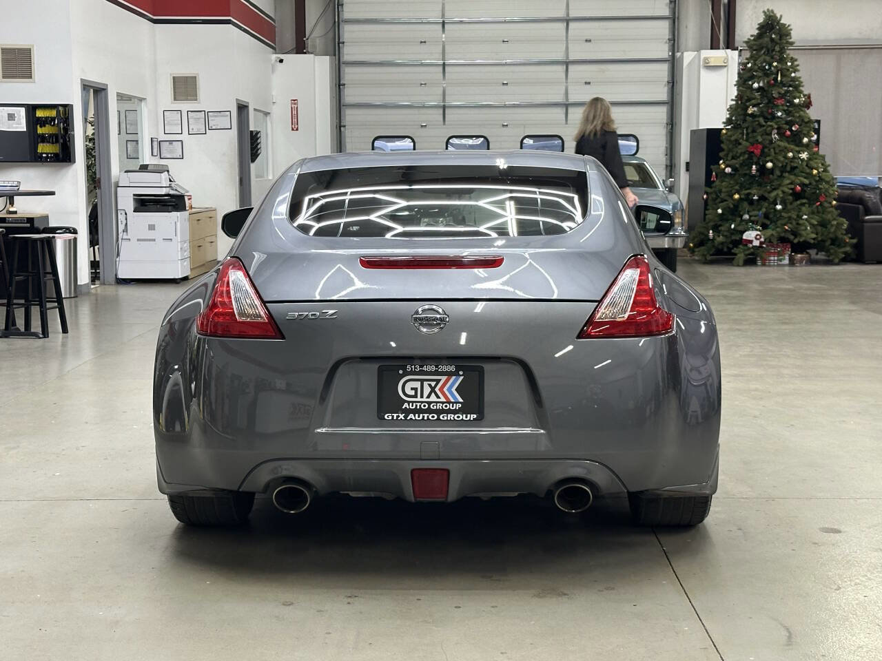 Used 2016 Nissan 370Z Coupe image 3