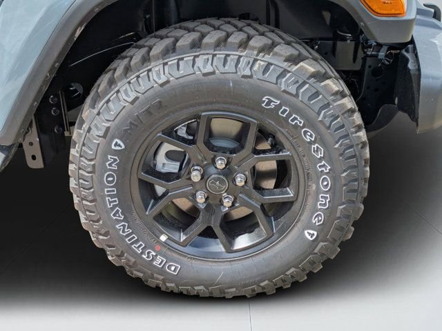 Used 2025 Jeep Gladiator Sport image 9