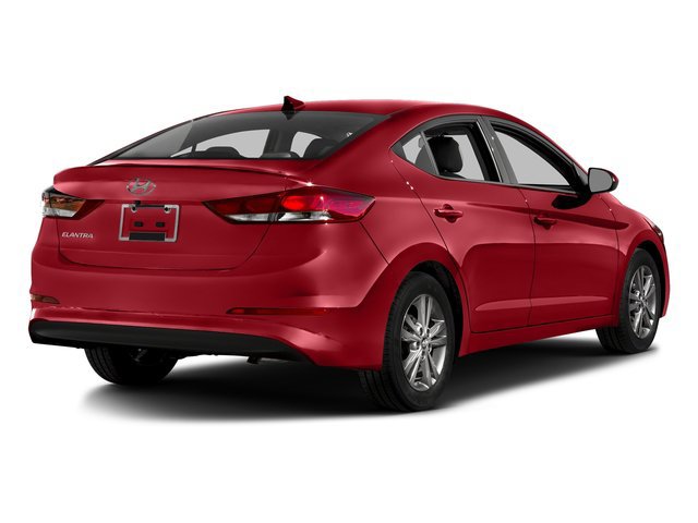 Used 2018 Hyundai Elantra SE FWD image 2
