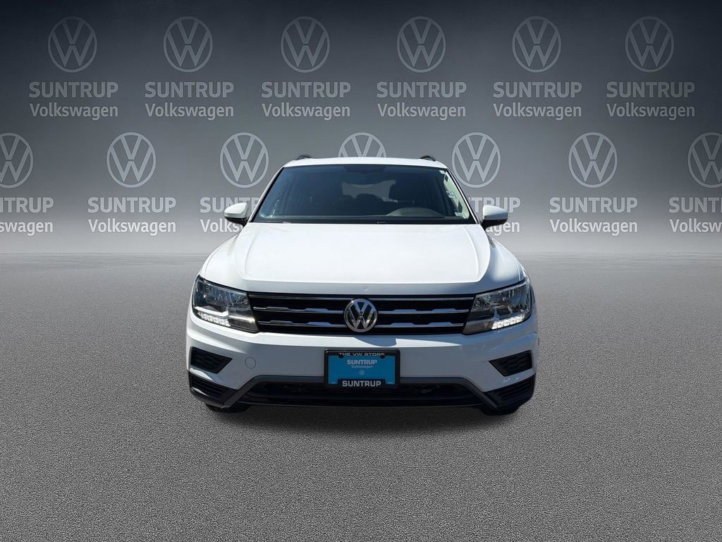 Used 2021 Volkswagen Tiguan SE w/ Panoramic Sunroof Package FWD image 10