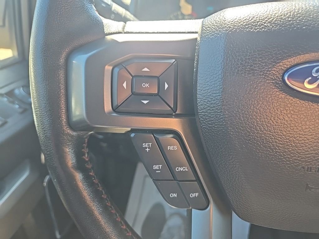 Used 2019 Ford F150 Lariat w/ Equipment Group 502A Luxury AWD/4WD image 19