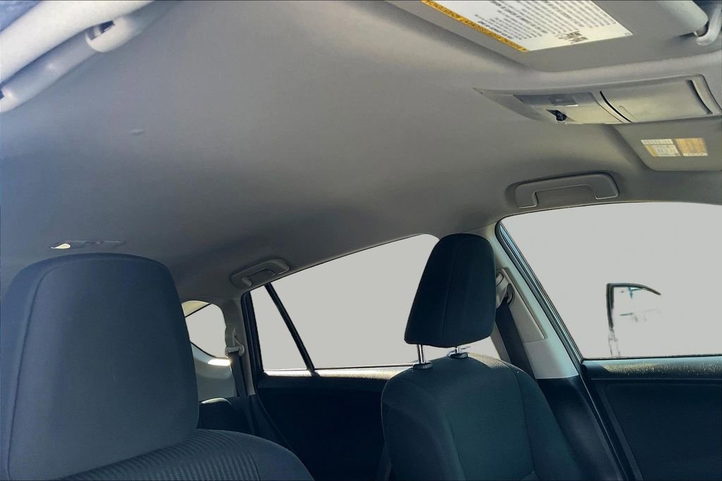 Used 2016 Toyota RAV4 LE AWD/4WD image 28
