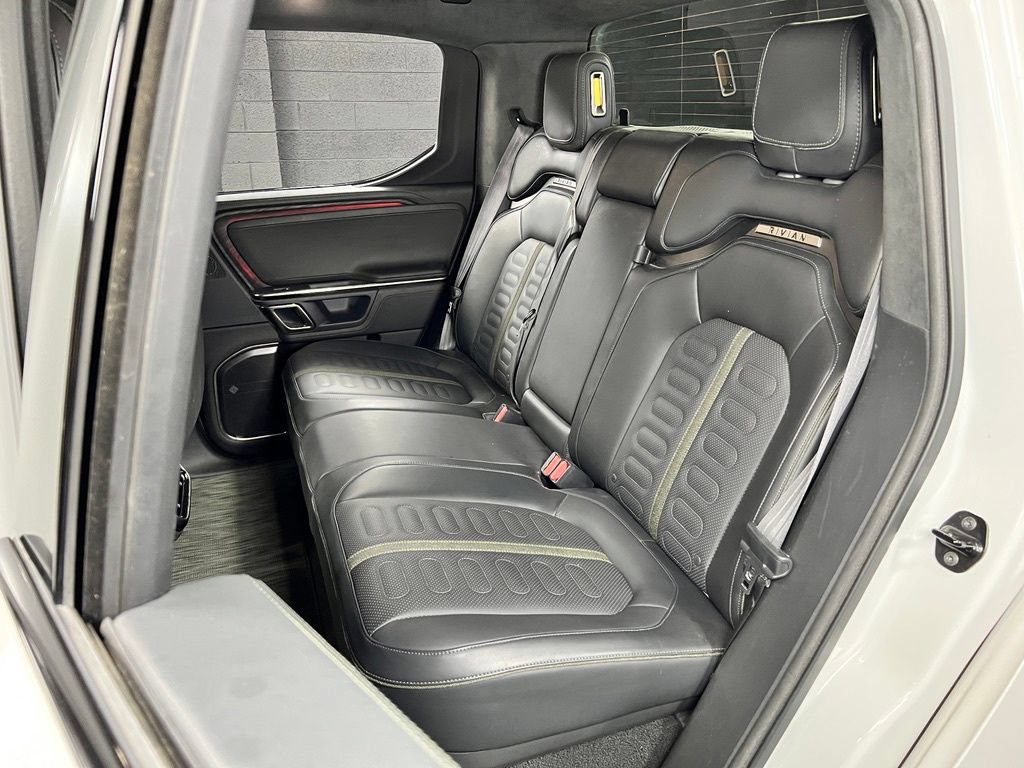 Used 2024 Rivian R1T Adventure Dual AWD/4WD image 21