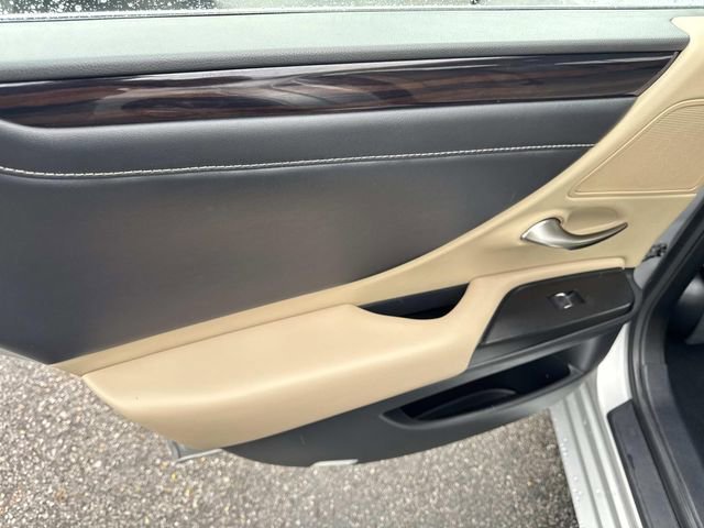 Used 2021 Lexus ES 350 350 w/ Premium Package image 23