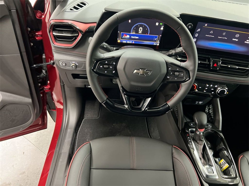 Used 2025 Chevrolet TrailBlazer RS image 19