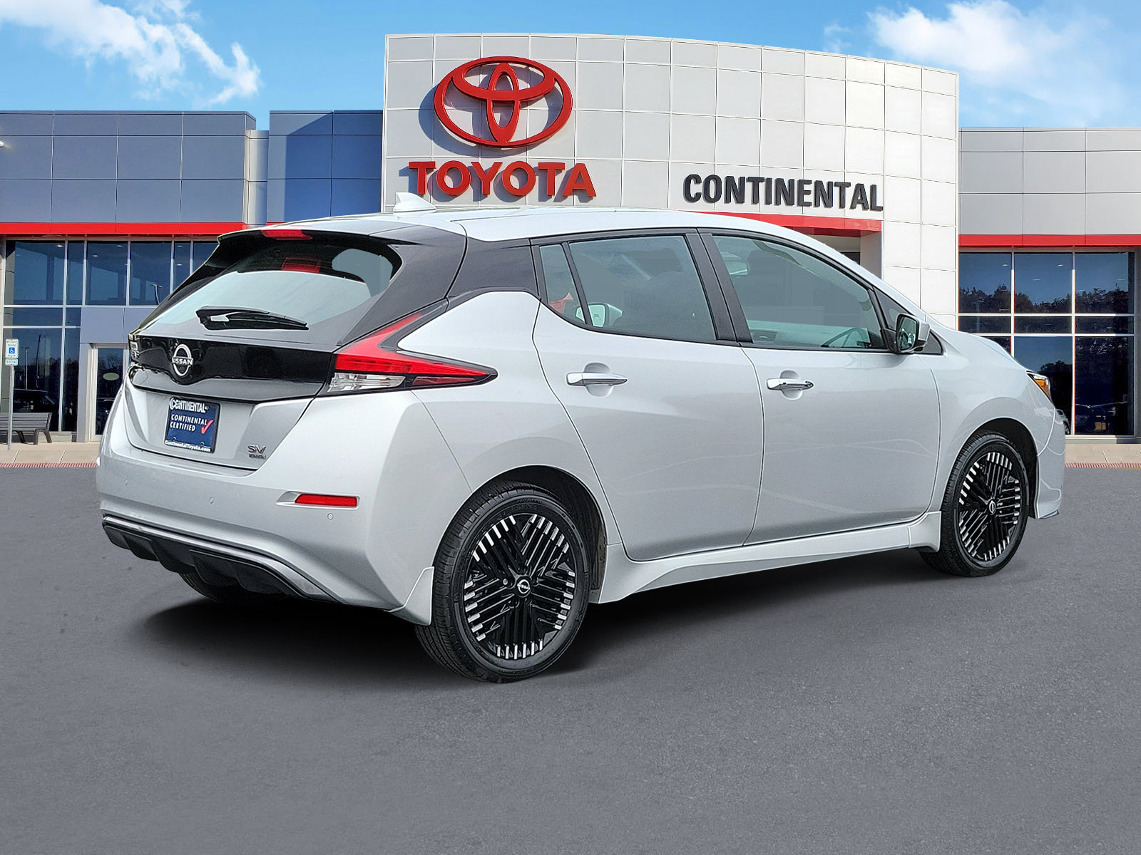 Used 2024 Nissan Leaf SV Plus FWD image 5