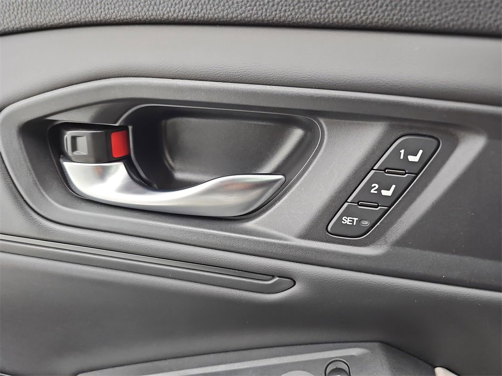 Certified 2023 Honda Accord EX-L image 31