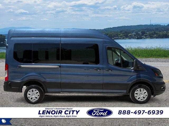 Used 2024 Ford E-Transit 148 High Roof RWD image 2