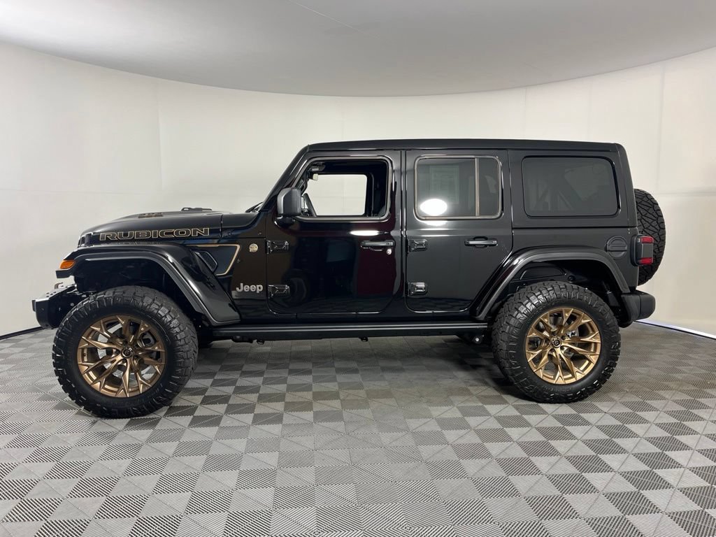 Used 2025 Jeep Wrangler Unlimited Rubicon 392 AWD/4WD image 2